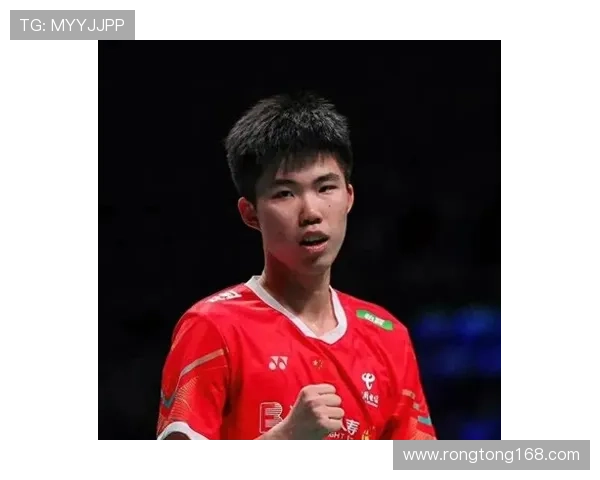 深圳羽毛球队在全国锦标赛中以90分稳居积分榜首位展现强劲实力